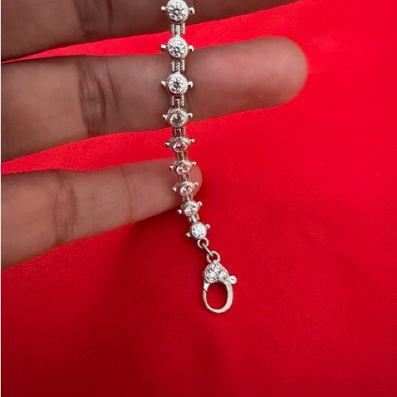 Beautiful Judith Ripka 925 Silver CZ Bracelet - 6.5” long - Picture 4 of 6